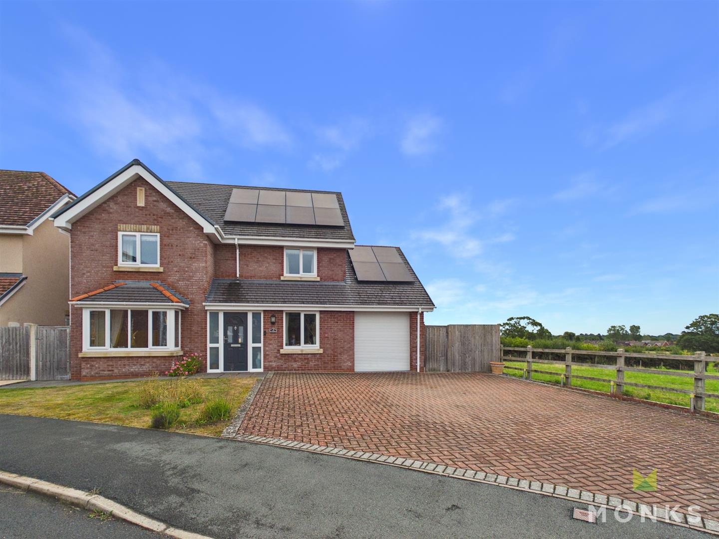 2 The Woodlands, Oswestry, SY10 7RD For Sale